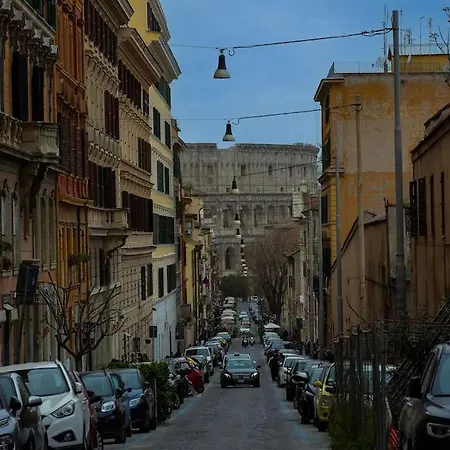 Dimora Al Colosseo, 2 Bedrooms Rom